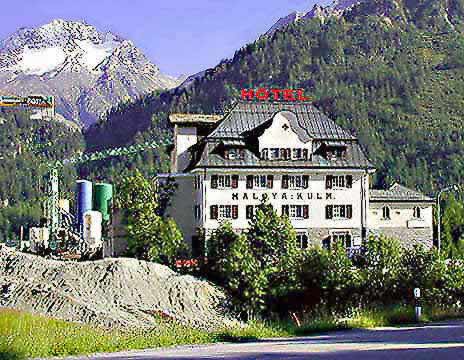 �N���b�N����ƌ��̃y�[�W�֖߂�܂�