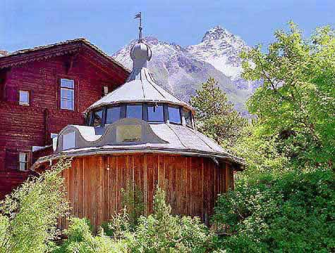 �N���b�N����ƌ��̃y�[�W�֖߂�܂�