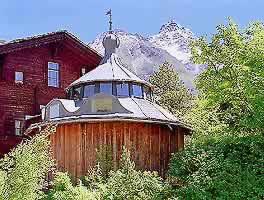 �ʐ^���N���b�N����Ɗg��摜�������܂�