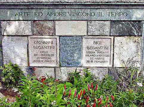 �N���b�N����ƌ��̃y�[�W�֖߂�܂�