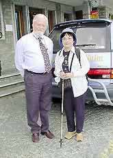 �ʐ^���N���b�N����Ɗg��摜�������܂�