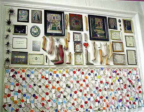 �N���b�N����ƌ��̃y�[�W�֖߂�܂�