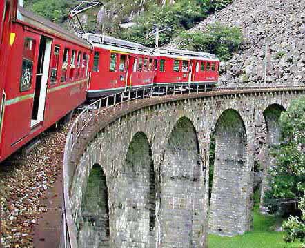 �N���b�N����ƌ��̃y�[�W�֖߂�܂�