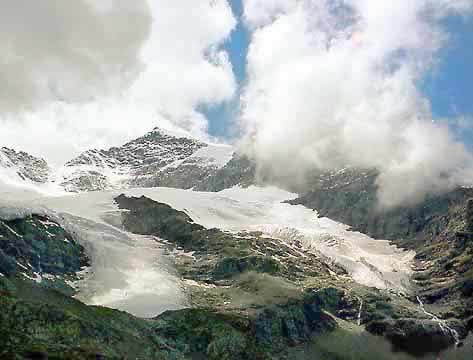 �N���b�N����ƌ��̃y�[�W�֖߂�܂�