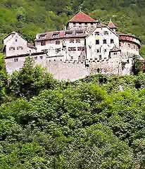 �ʐ^���N���b�N����Ɗg��摜�������܂�