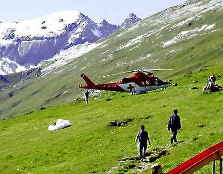 �N���b�N����ƌ��̃y�[�W�֖߂�܂�