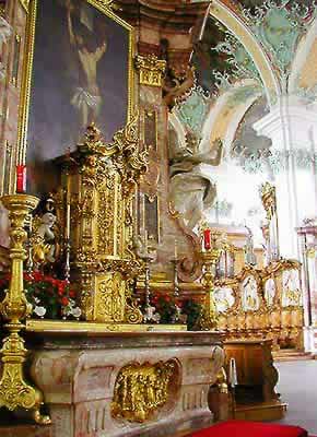 �N���b�N����ƌ��̃y�[�W�֖߂�܂�