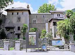 �ʐ^���N���b�N����Ɗg��摜�������܂�