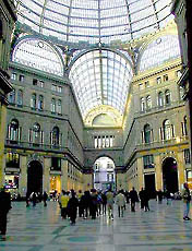 �ʐ^���N���b�N����Ɗg��摜�������܂�