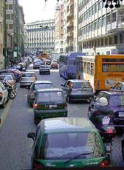 �ʐ^���N���b�N����Ɗg��摜�������܂�