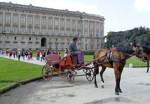 �N���b�N����ƌ��̃y�[�W�֖߂�܂�