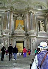 �ʐ^���N���b�N����Ɗg��摜�������܂�