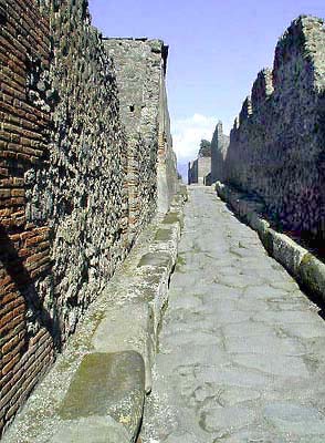 �N���b�N����ƌ��̃y�[�W�֖߂�܂�