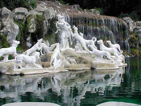 �N���b�N����ƌ��̃y�[�W�֖߂�܂�