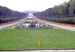 �ʐ^���N���b�N����Ɗg��摜�������܂�