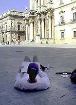 �摜���N���b�N����Ɗg�債�Č��邱�Ƃ��o���܂�