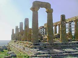 �ʐ^���N���b�N����Ɗg��摜�������܂�