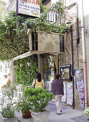 �N���b�N����ƌ��̃y�[�W�֖߂�܂�