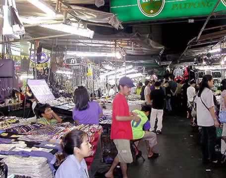 �N���b�N����ƌ��̃y�[�W�֖߂�܂�