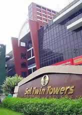 �ʐ^���N���b�N����Ɗg��摜�������܂�