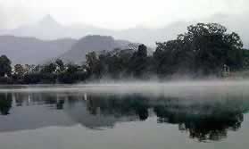 �ʐ^���N���b�N����Ɗg��摜�������܂�