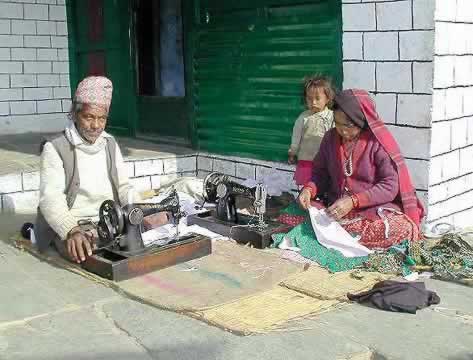 �N���b�N����ƌ��̃y�[�W�֖߂�܂�