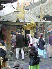 �ʐ^���N���b�N����Ɗg��摜�������܂�