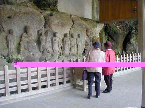 �N���b�N����ƌ��̃y�[�W�֖߂�܂�