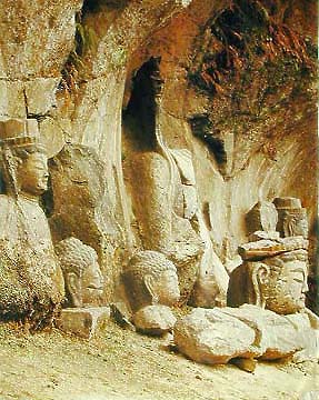 �N���b�N����ƌ��̃y�[�W�֖߂�܂�