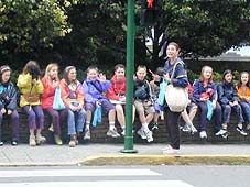 �ʐ^���N���b�N����Ɗg��摜�������܂�