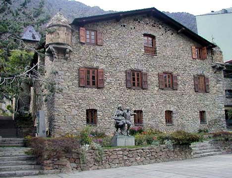 �N���b�N����ƌ��̃y�[�W�֖߂�܂�