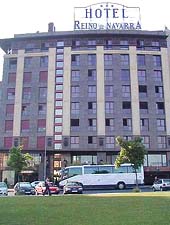 �ʐ^���N���b�N����Ɗg��摜�������܂�