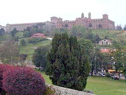 �ʐ^���N���b�N����Ɗg��摜�������܂�